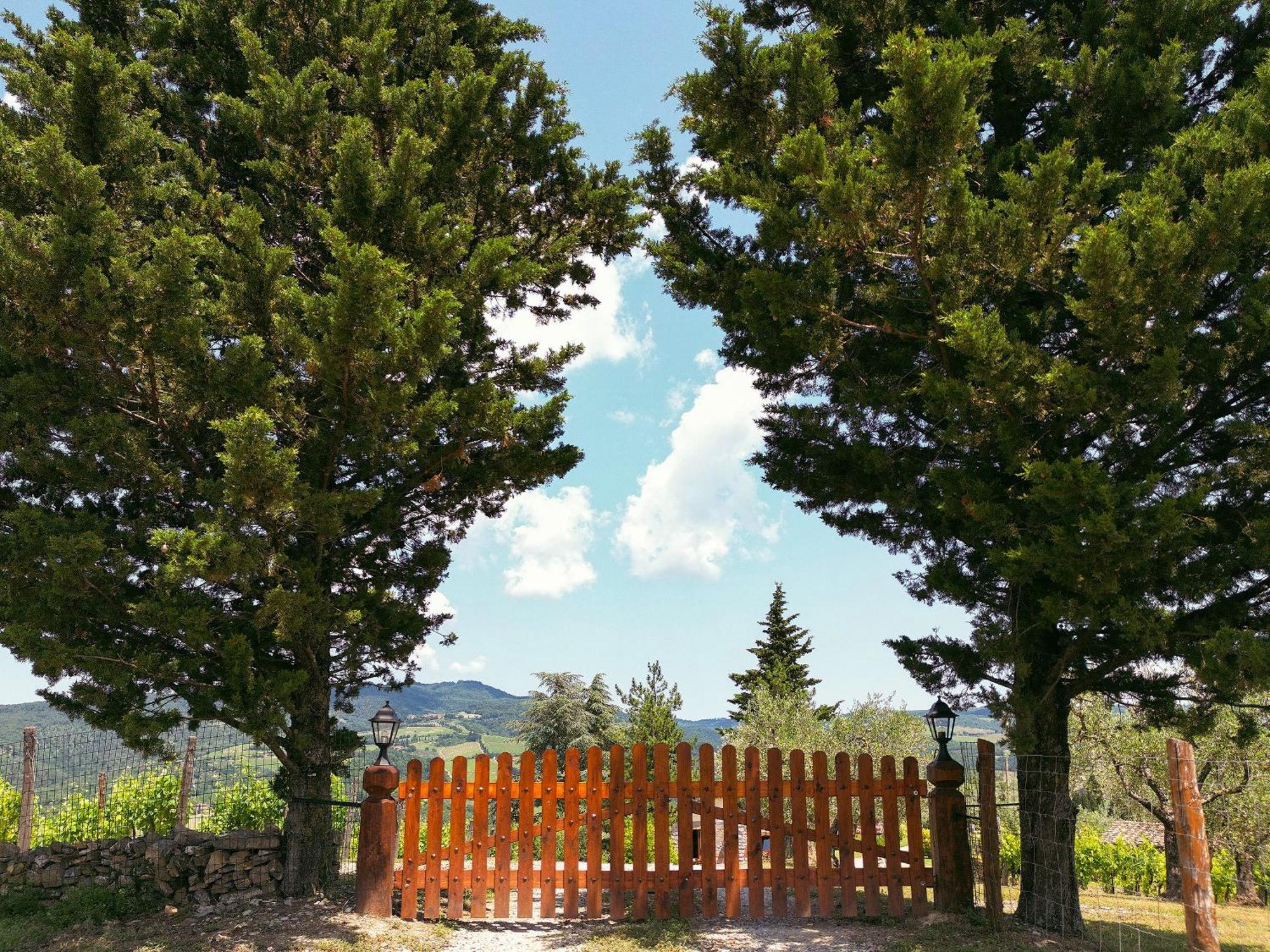 Tenuta Il Poggetto Radda in Chianti Exterior photo
